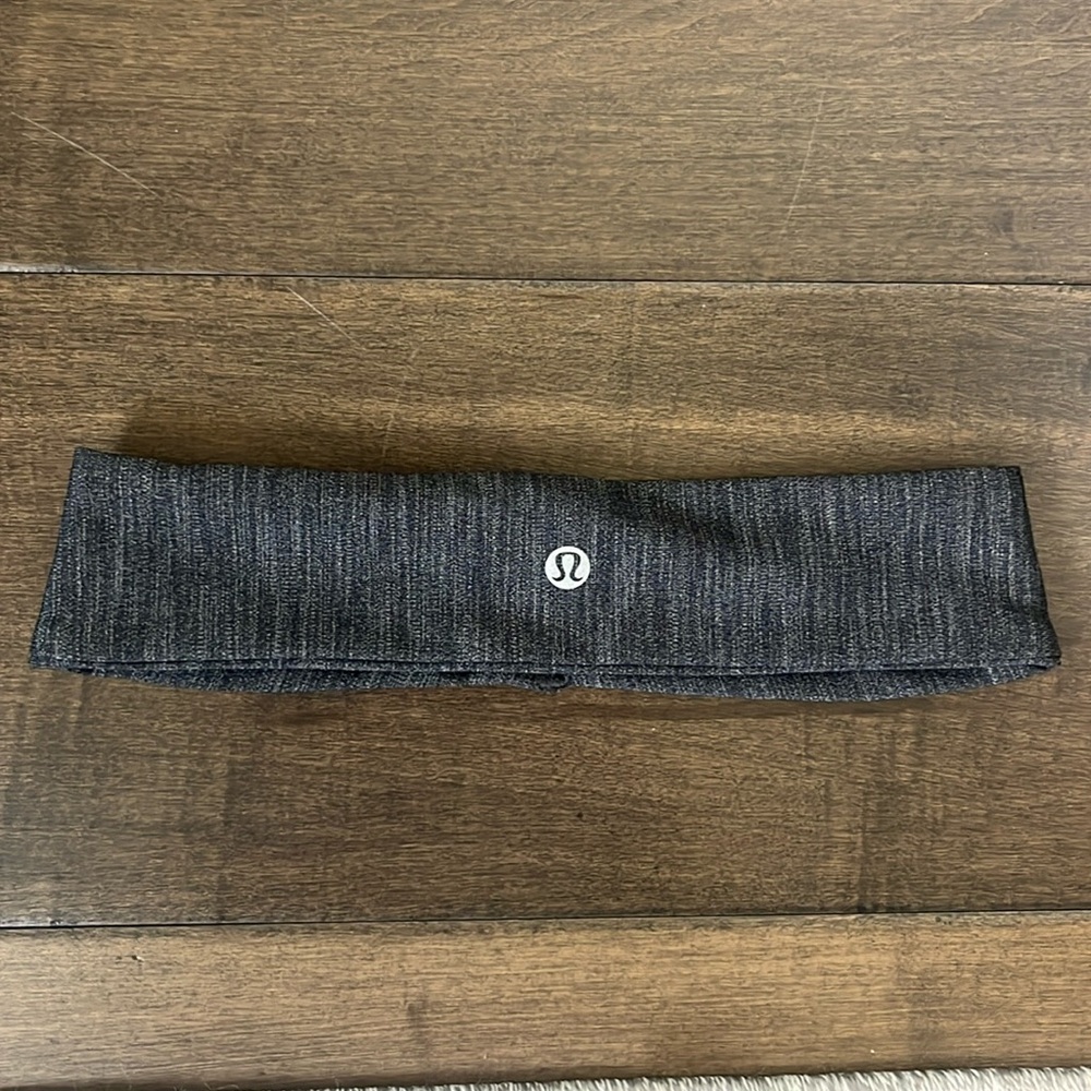 Lululemon Headband in Heather Charcoal Gray